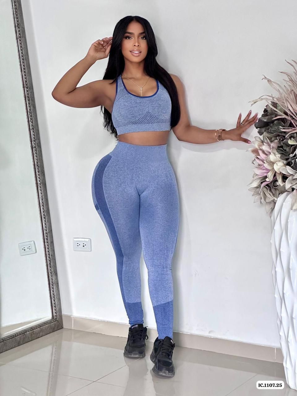 CONJUNTO DEPORTIVO CON PUSH UP