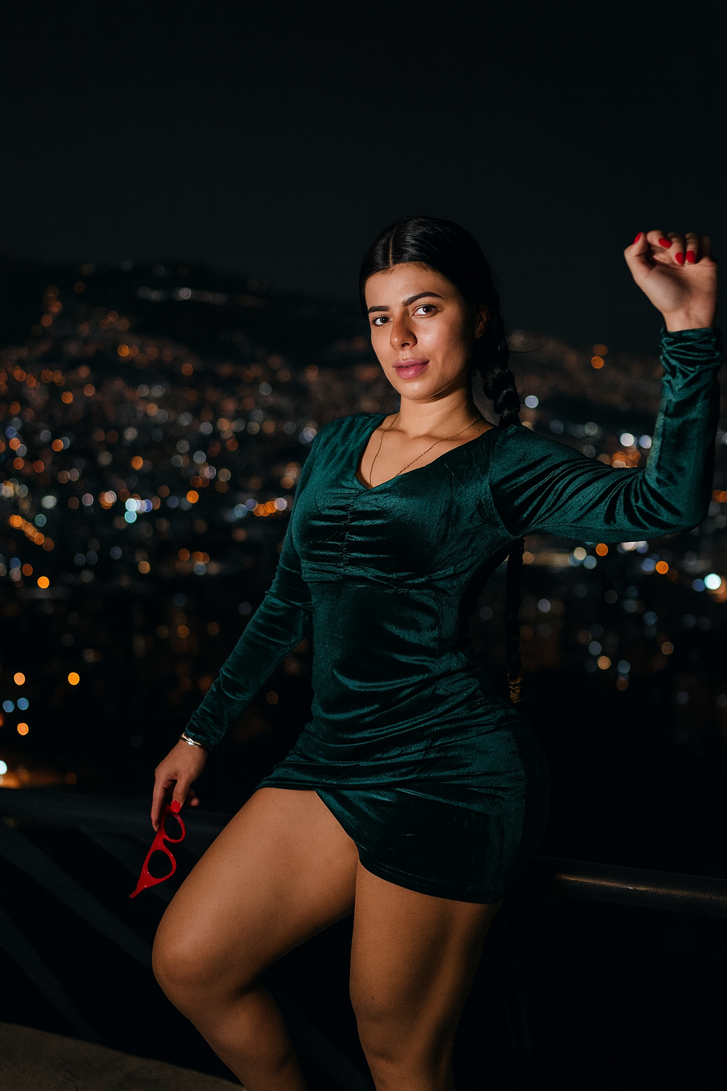 VESTIDO EN TELA GAMUZADA