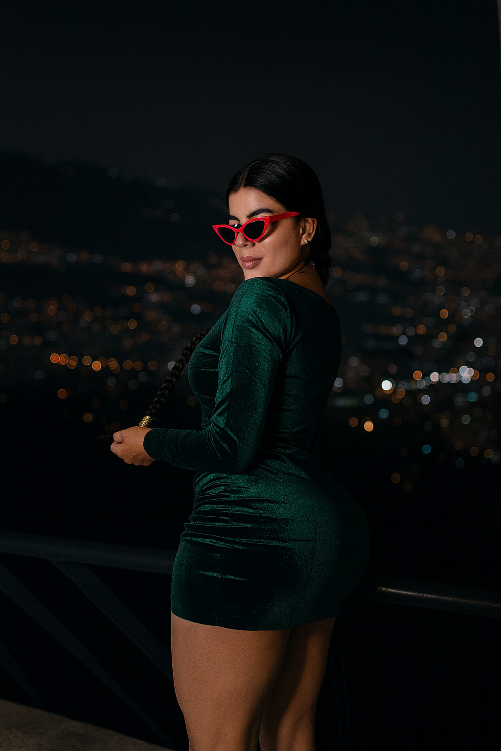 VESTIDO EN TELA GAMUZADA